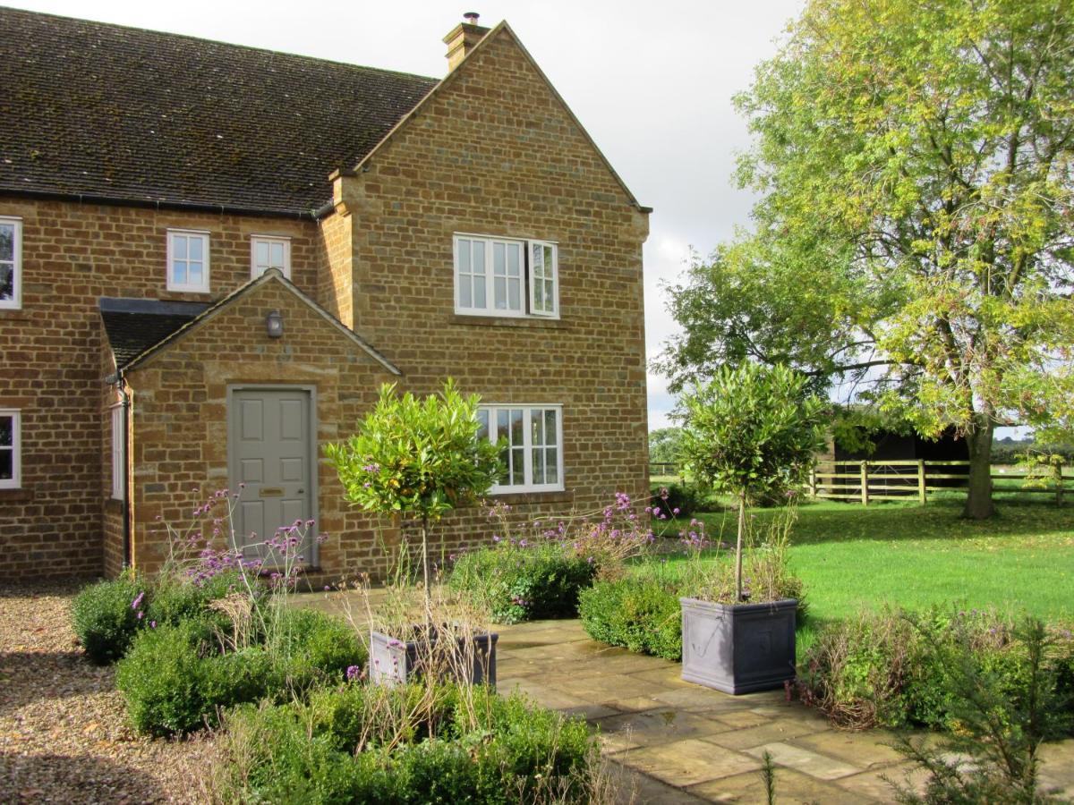 Weston Hill Farm Bed and Breakfast Moreton Pinkney Exterior foto